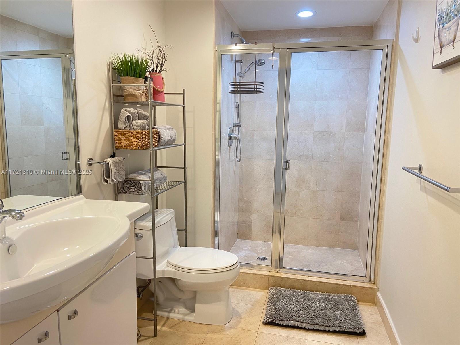 BEACH CLUB TWO CONDO - Residential Lease