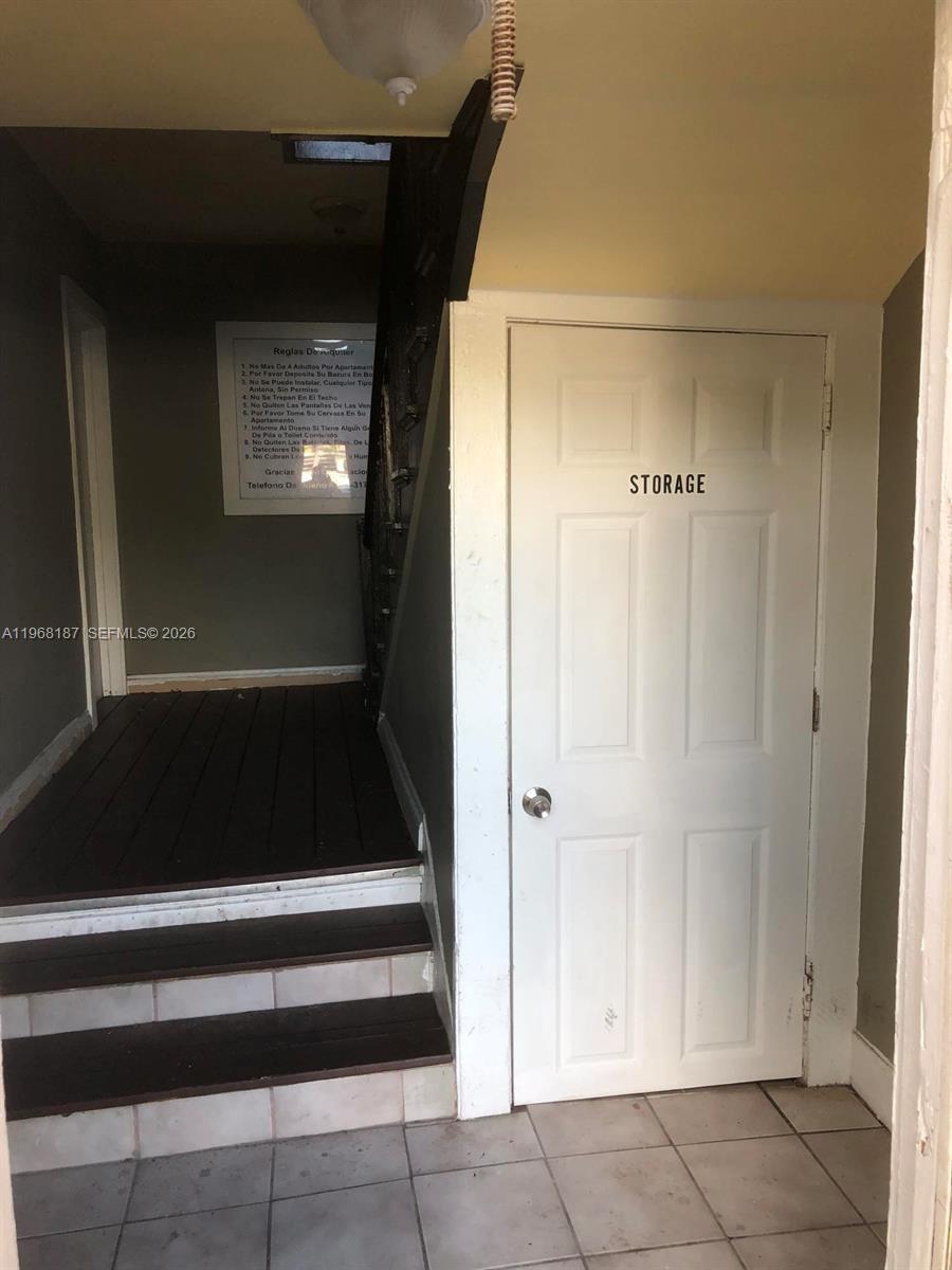 LAKE WORTH TOWN OF - Residential Income