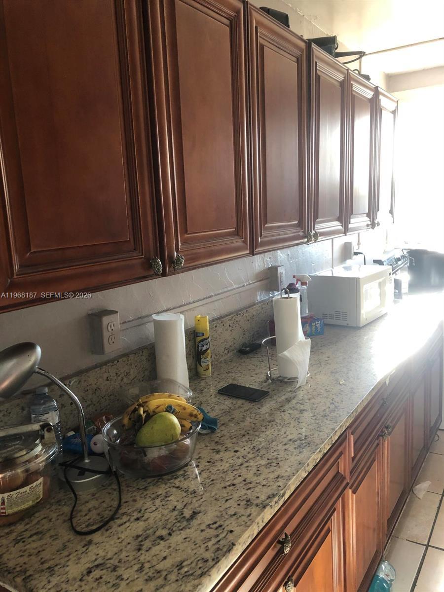 LAKE WORTH TOWN OF - Residential Income