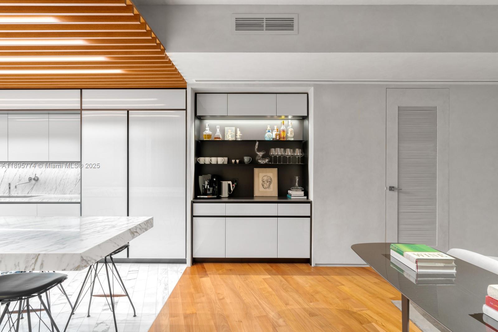 ALTON BEACH REALTY CO SUB - Residential