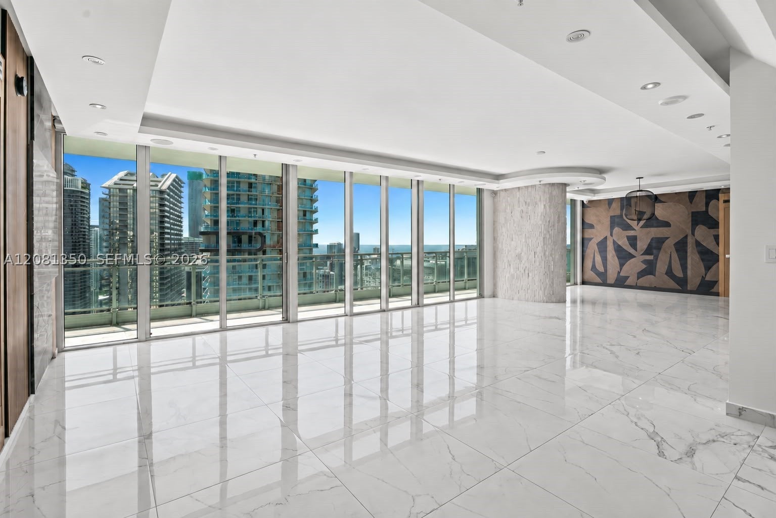 92 SW 3rd St 4003-04
