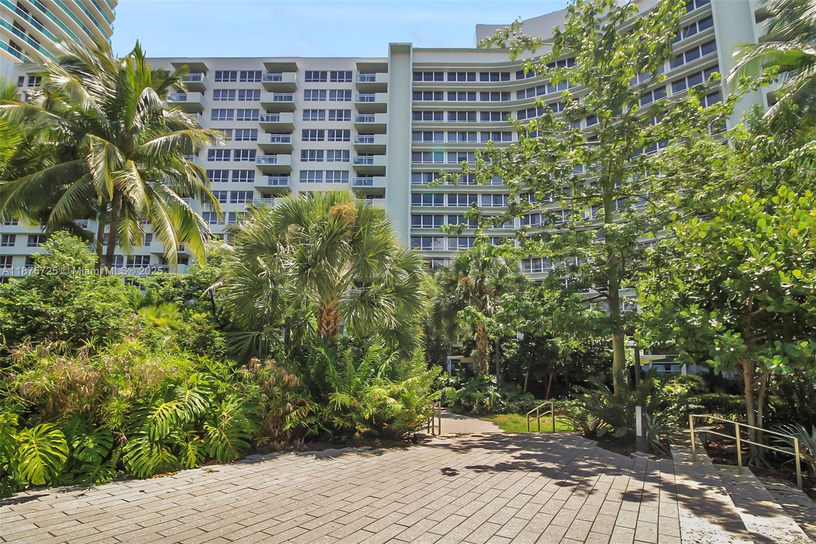 FLAMINGO SOUTH BEACH I CO - Residential