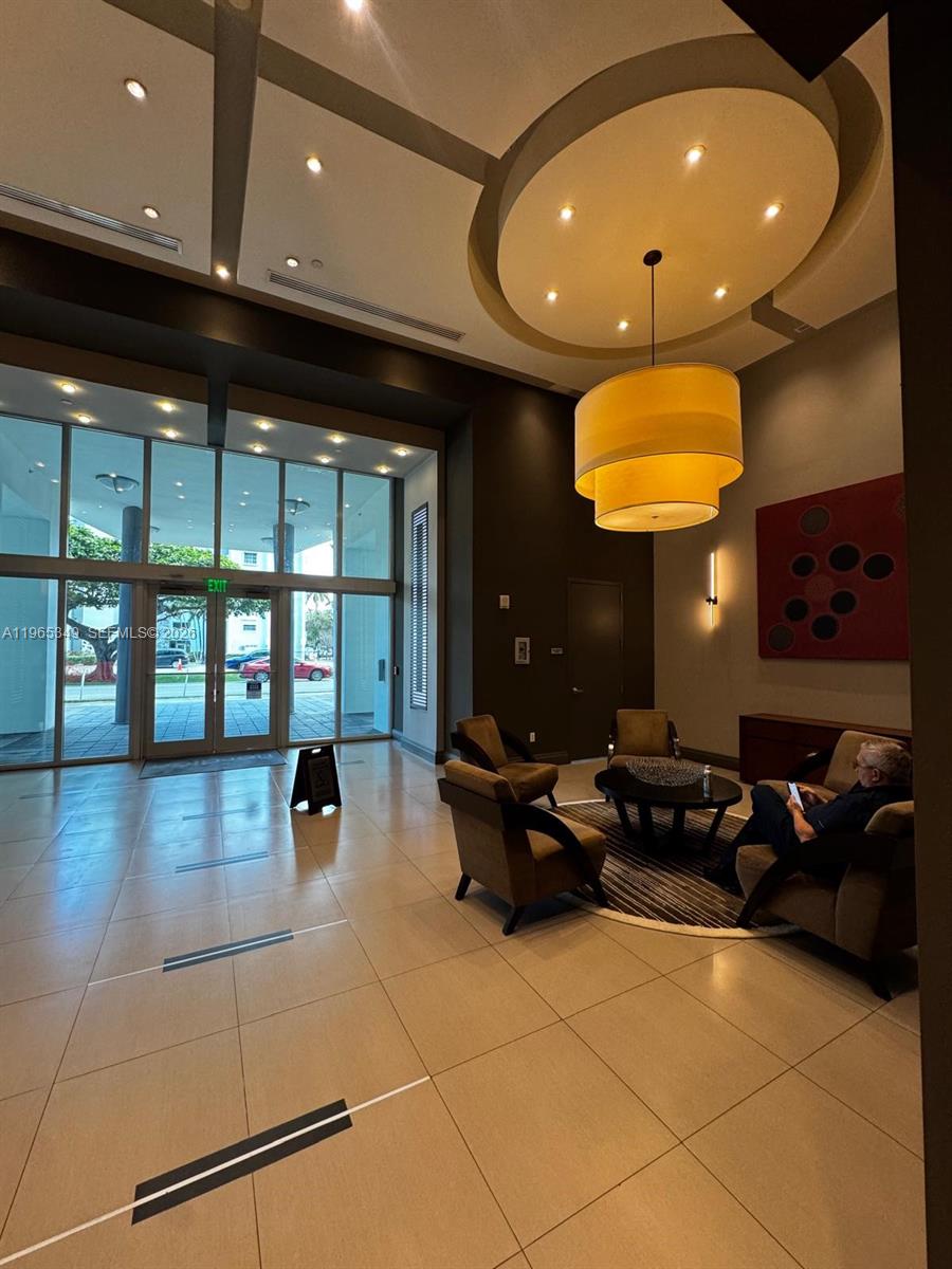 NORDICA CONDO - Residential