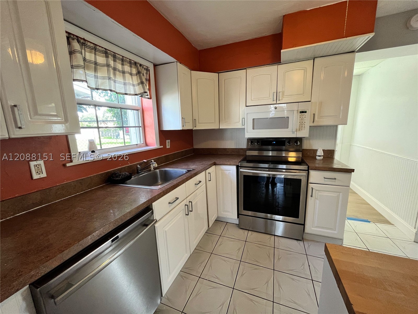 371 SW 67th Ter