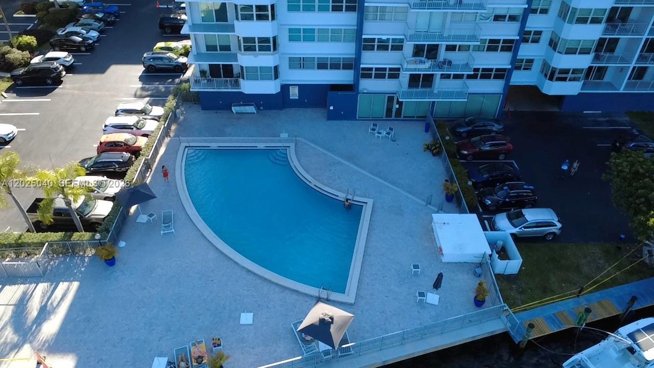 REEF EAST CONDO - Residential