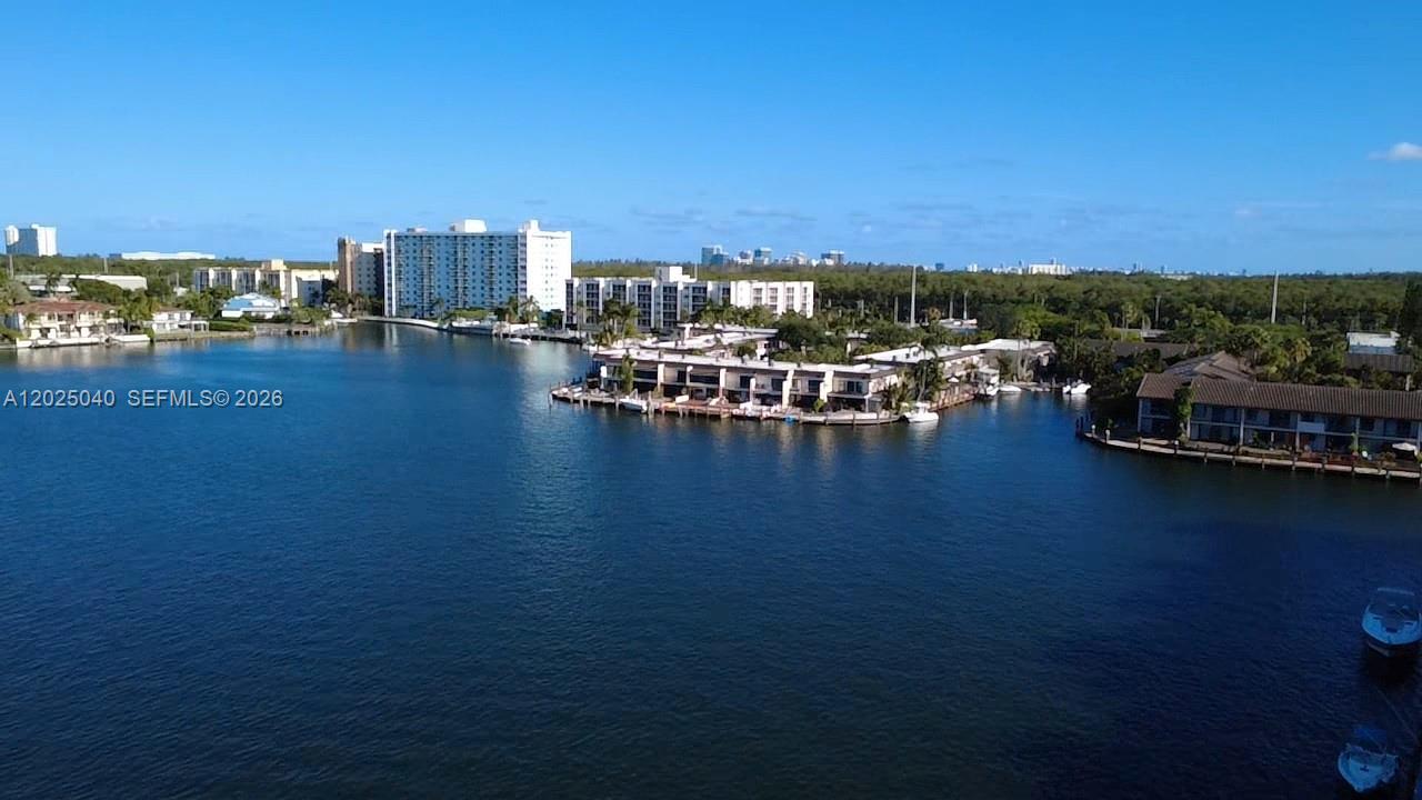 REEF EAST CONDO - Residential