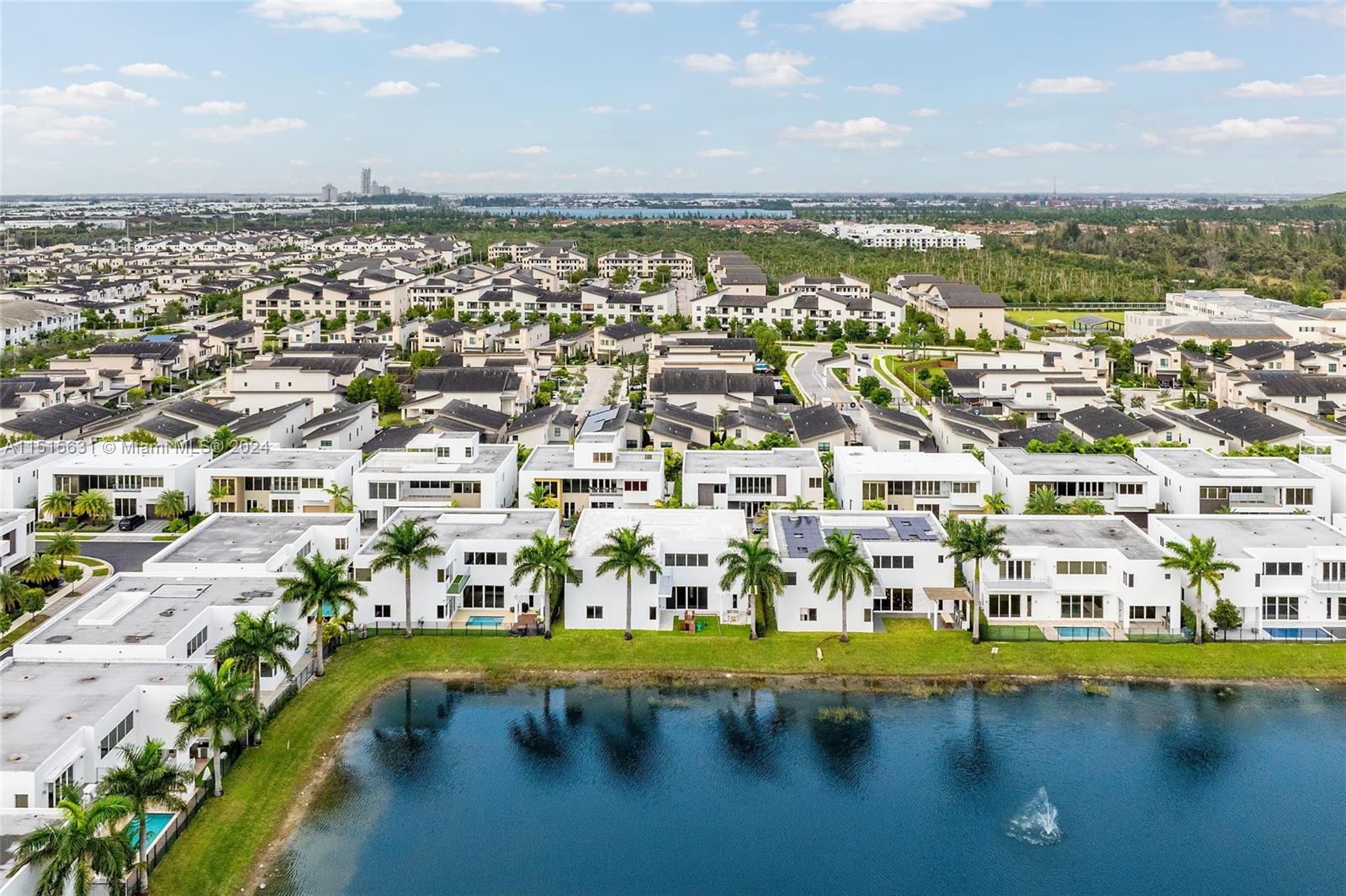 DORAL COMMONS RESIDENTIAL - Residential