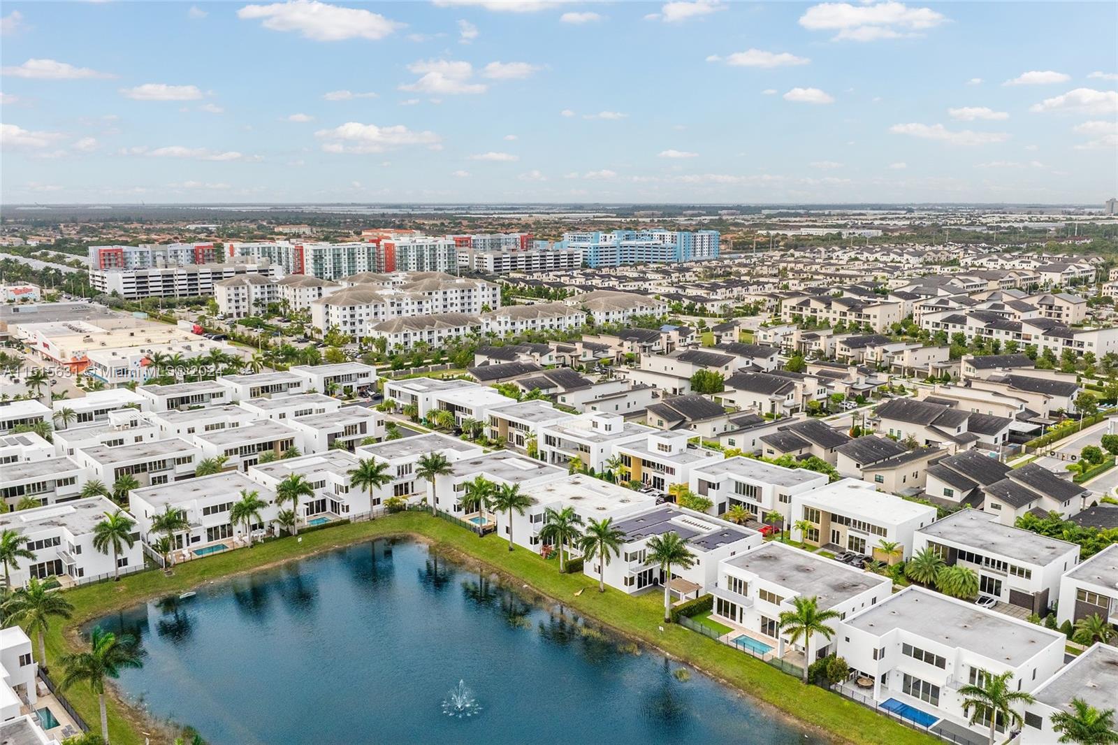 DORAL COMMONS RESIDENTIAL - Residential