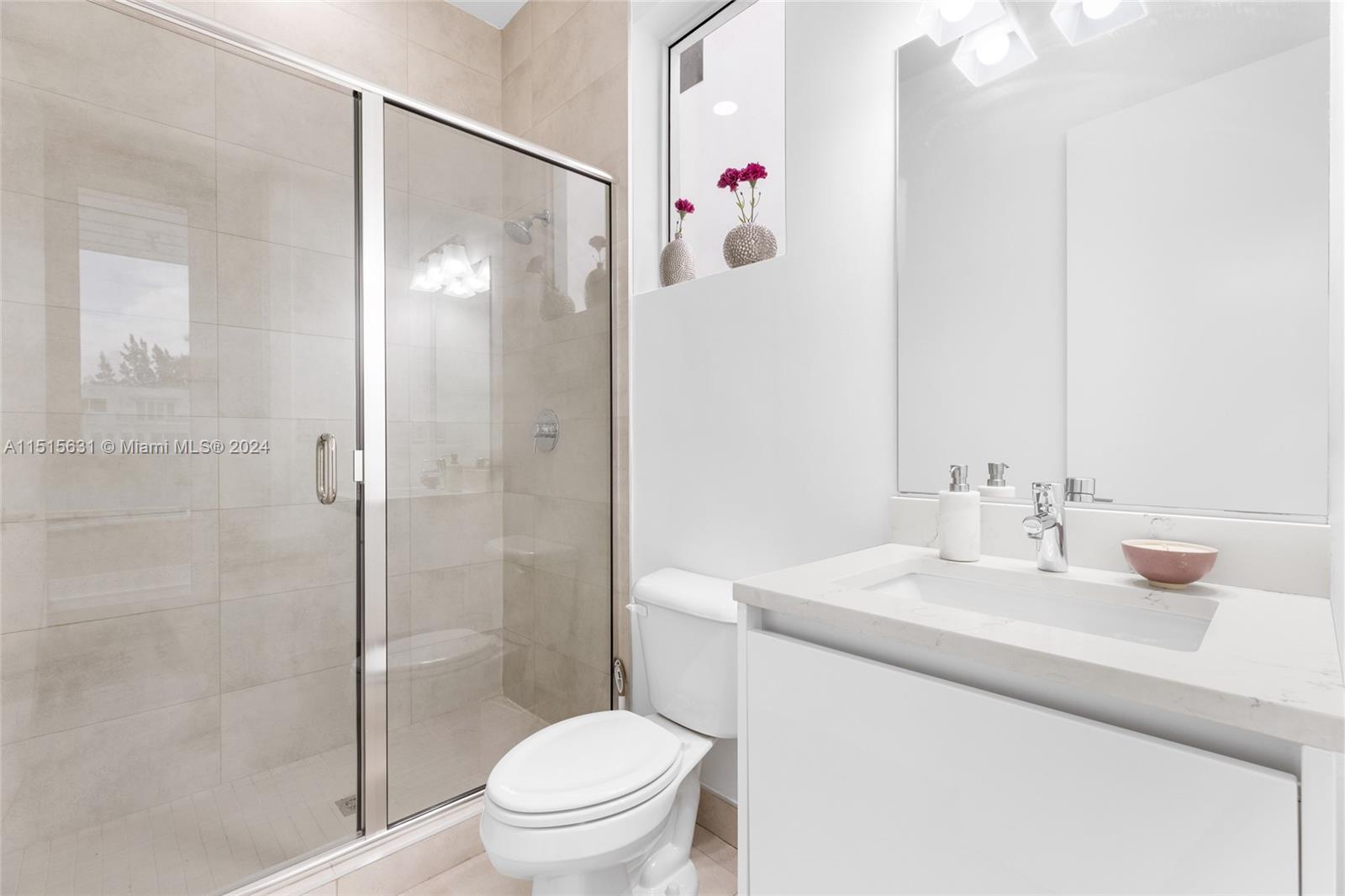 DORAL COMMONS RESIDENTIAL - Residential