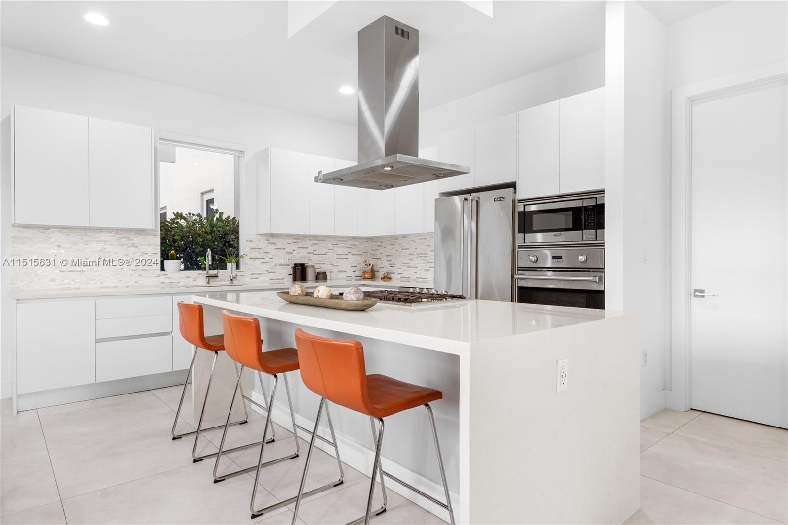 DORAL COMMONS RESIDENTIAL - Residential