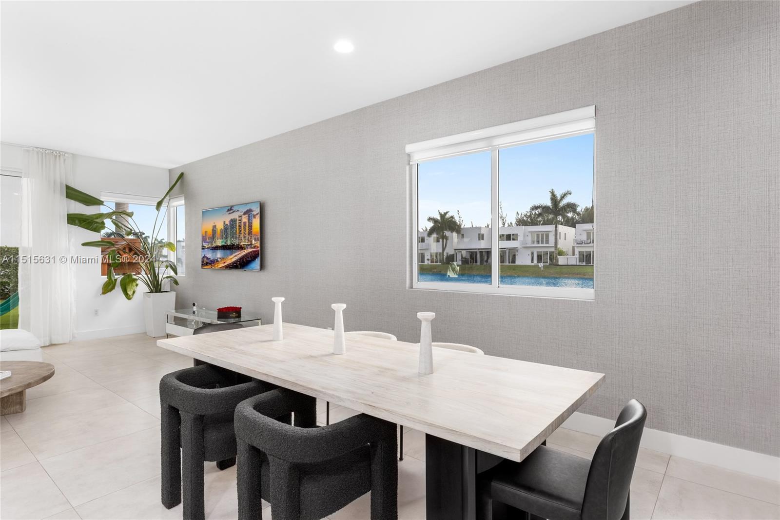 DORAL COMMONS RESIDENTIAL - Residential