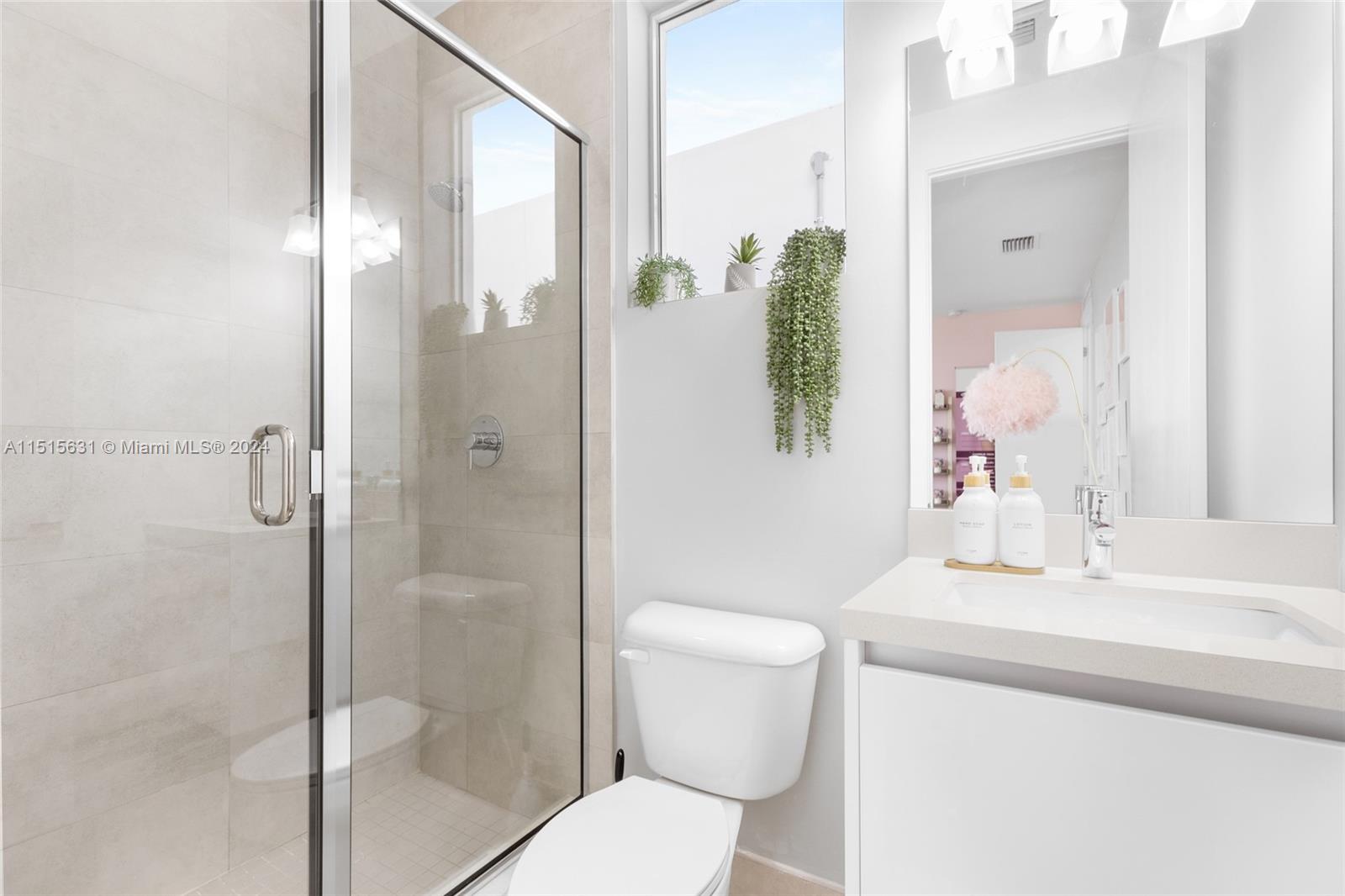 DORAL COMMONS RESIDENTIAL - Residential
