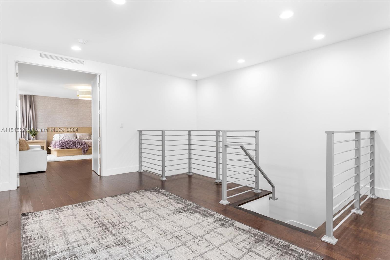 DORAL COMMONS RESIDENTIAL - Residential