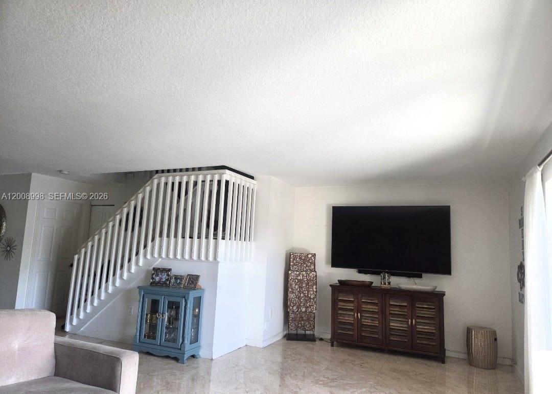 LAGO MAR 1ST ADDN - Residential