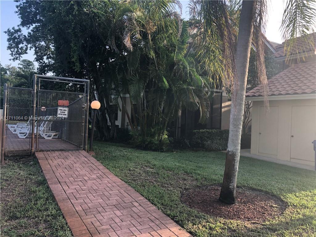 SHADOW WOOD CONDO - Residential