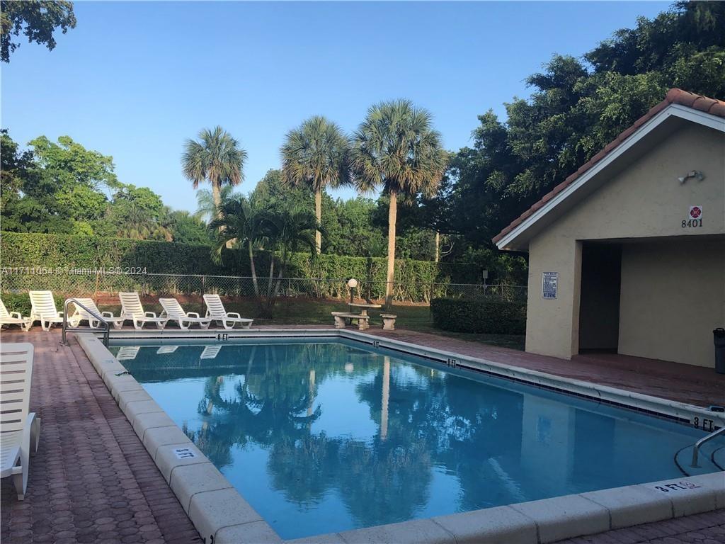 SHADOW WOOD CONDO - Residential