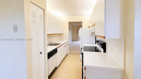 Tiny photo for 12900 SW 13th St #413E, Pembroke Pines, FL 33027 (MLS # A12044869)