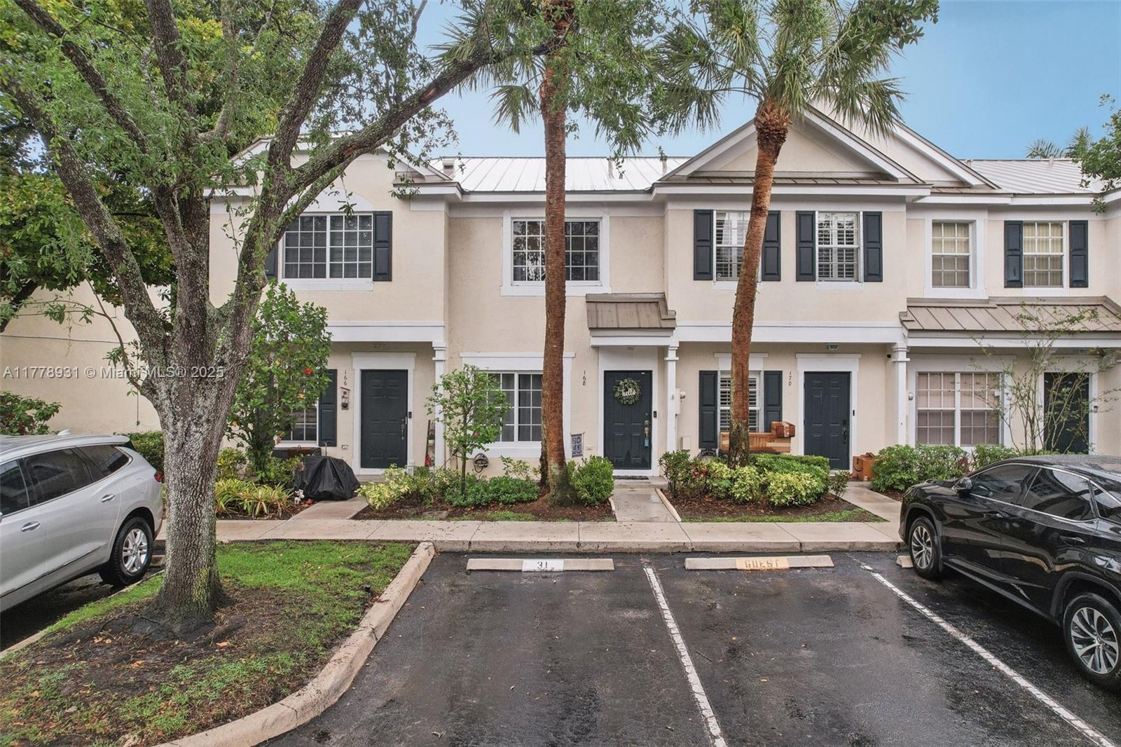 Property for Sale at 168 Sw 96th Ave 31-4, Plantation, Miami-Dade County, Florida - Bedrooms: 2 
Bathrooms: 2  - $385,000
