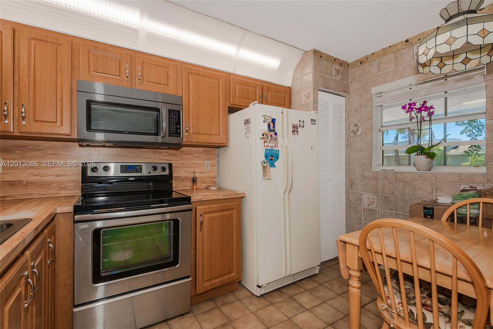 MONTEREY VILLAGE-ONE COND - Residential