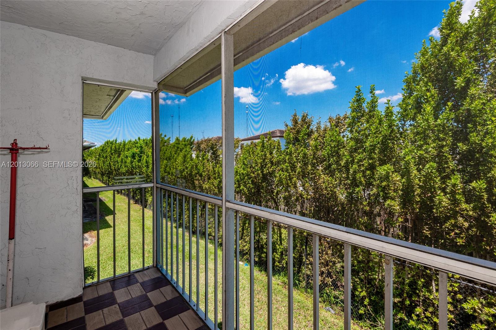 MONTEREY VILLAGE-ONE COND - Residential