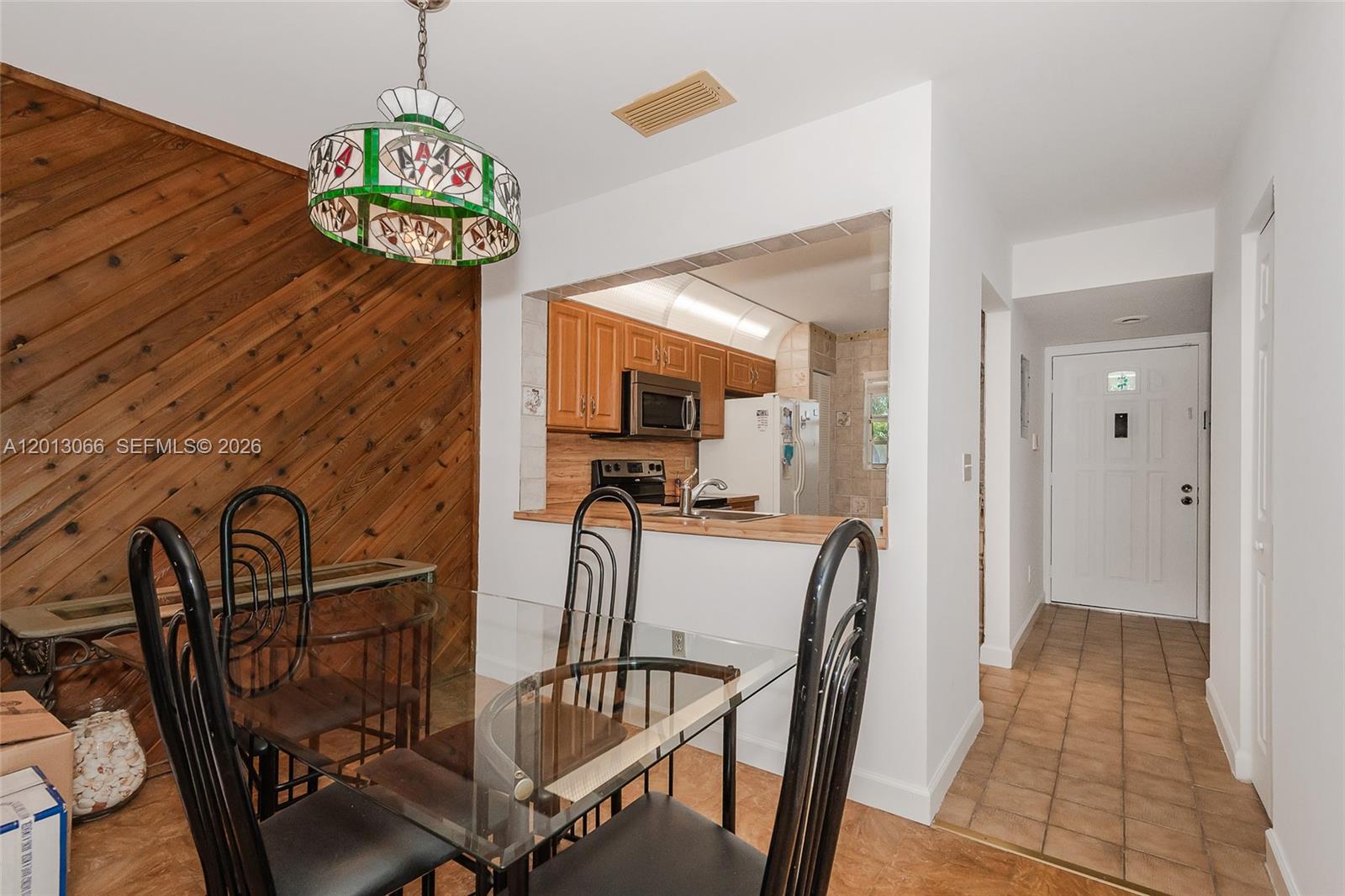 MONTEREY VILLAGE-ONE COND - Residential