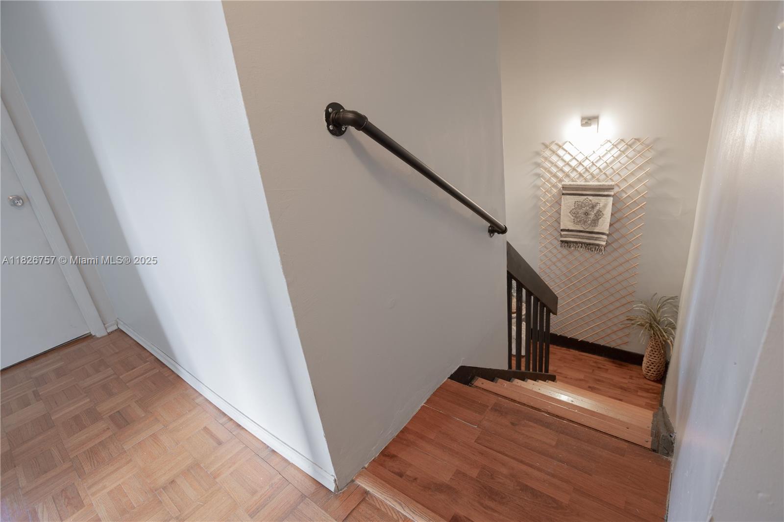 CAMELOT TWO CONDO - Residential