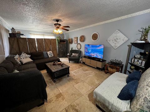 14260 SW 94th Cir Ln 104 Miami FL 33186