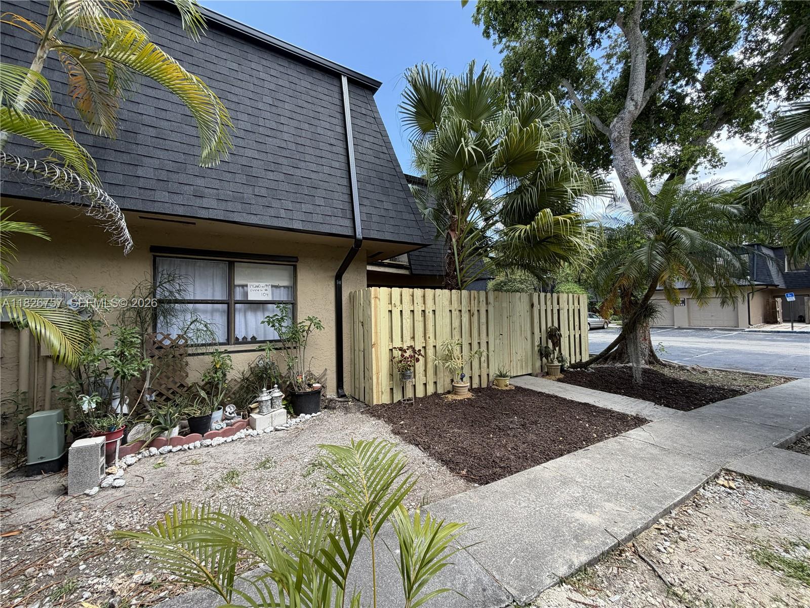 14260 SW 94th Cir Ln 104