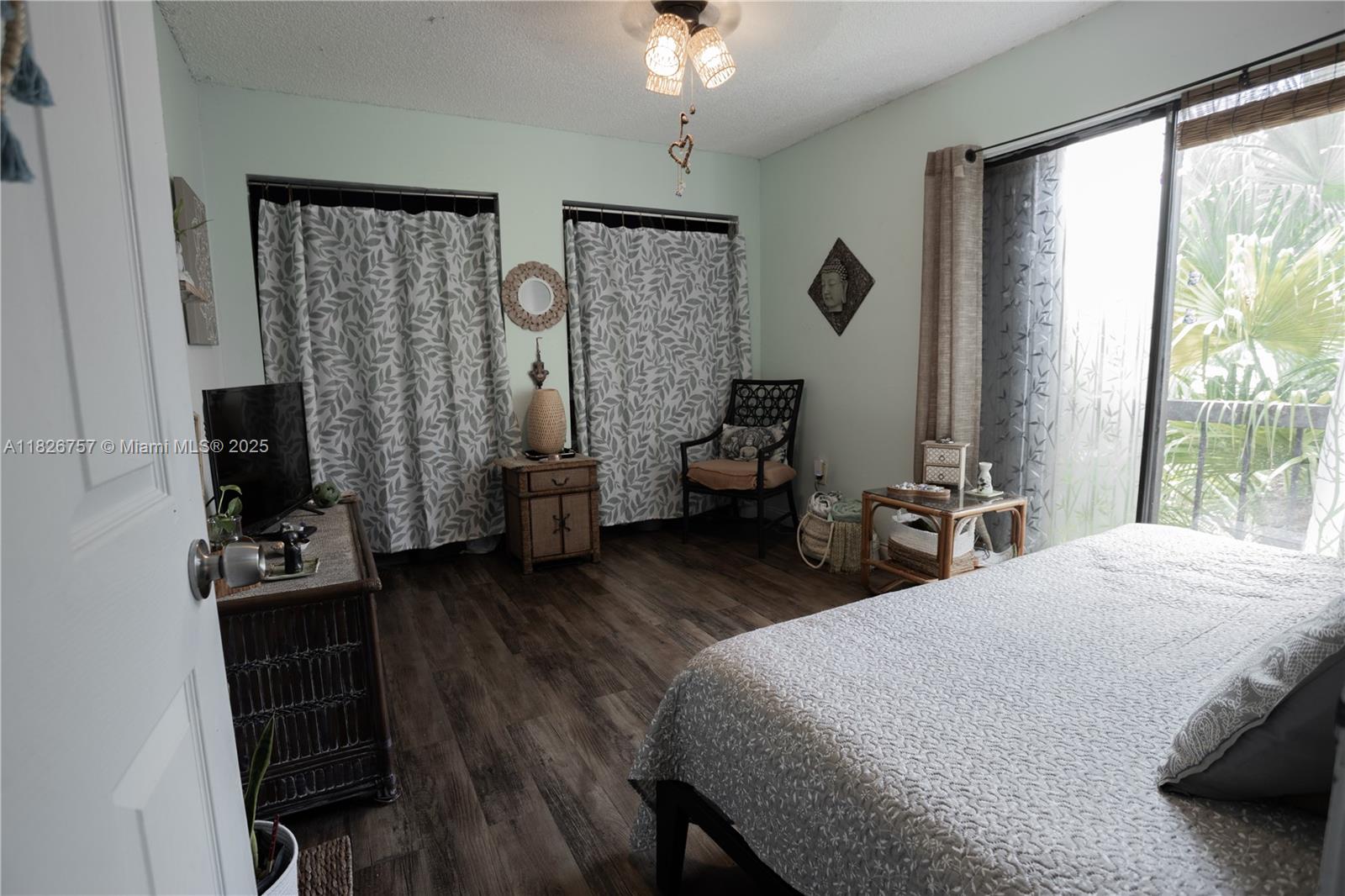 CAMELOT TWO CONDO - Residential