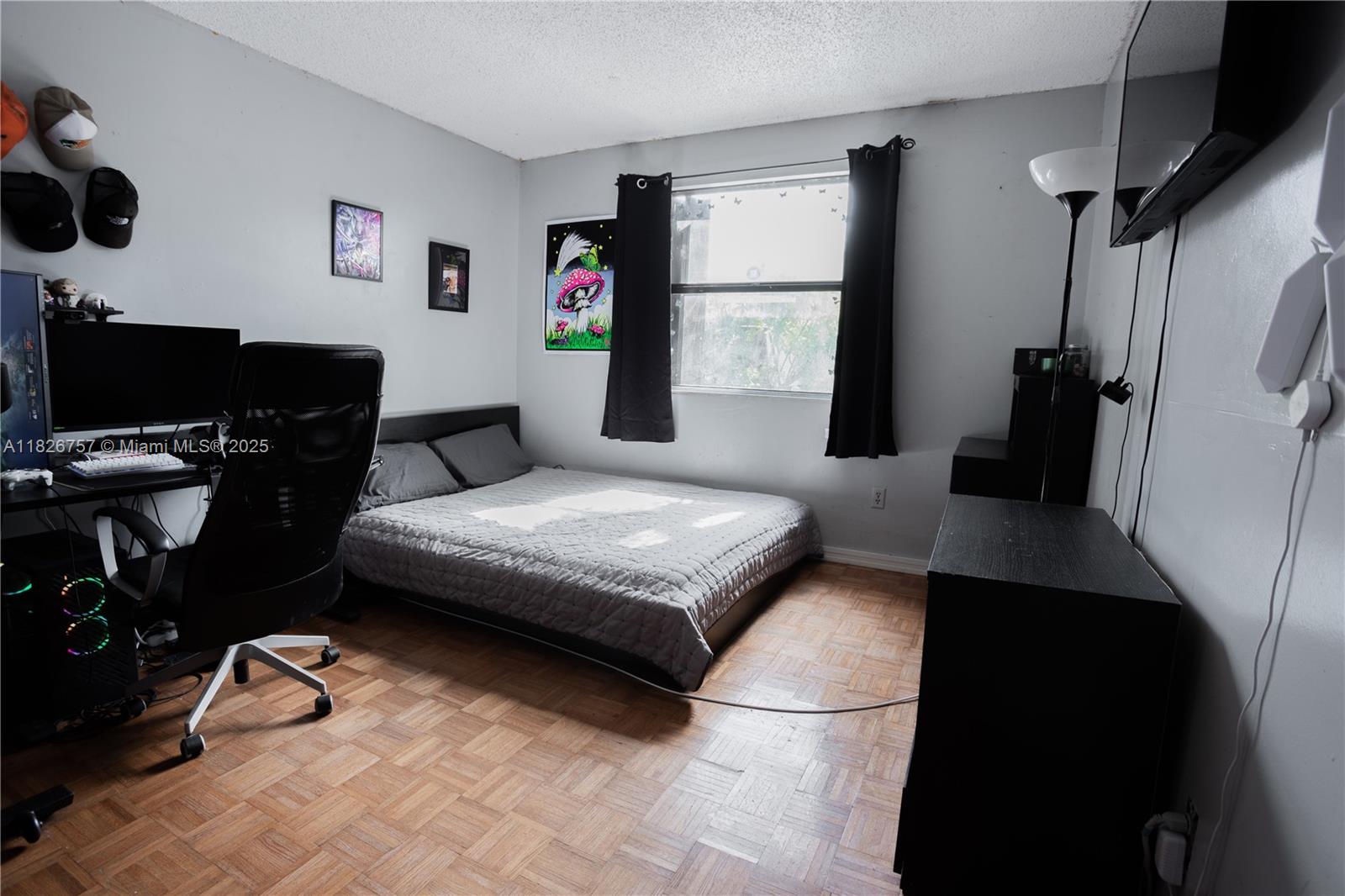 CAMELOT TWO CONDO - Residential