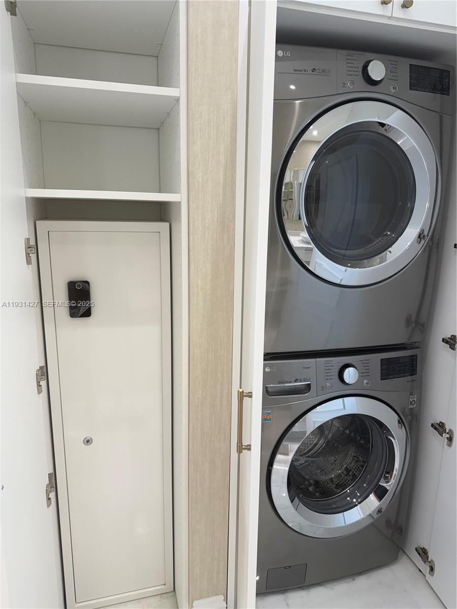 THREE TEQUESTA POINT COND - Residential Lease