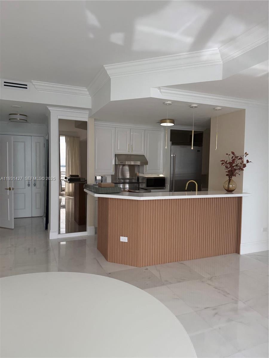 THREE TEQUESTA POINT COND - Residential Lease