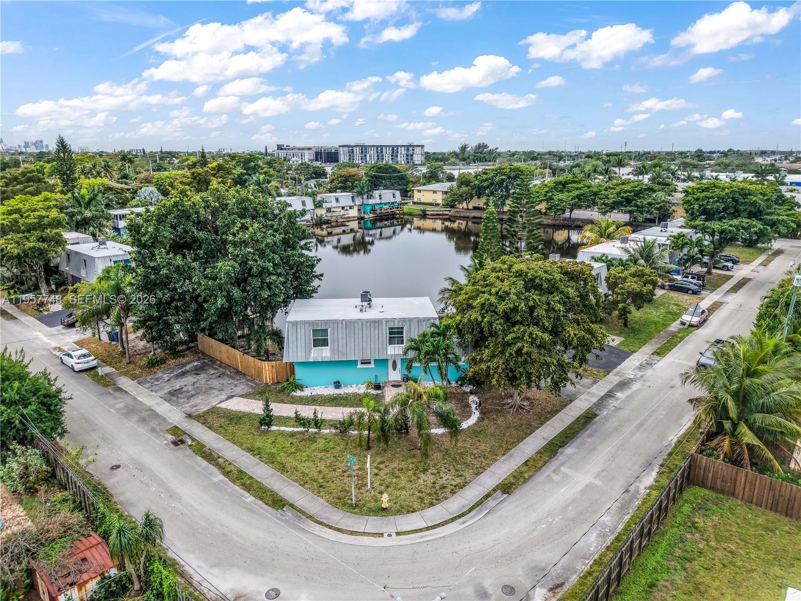 KIMBERLY LAKE VILLAS - Residential