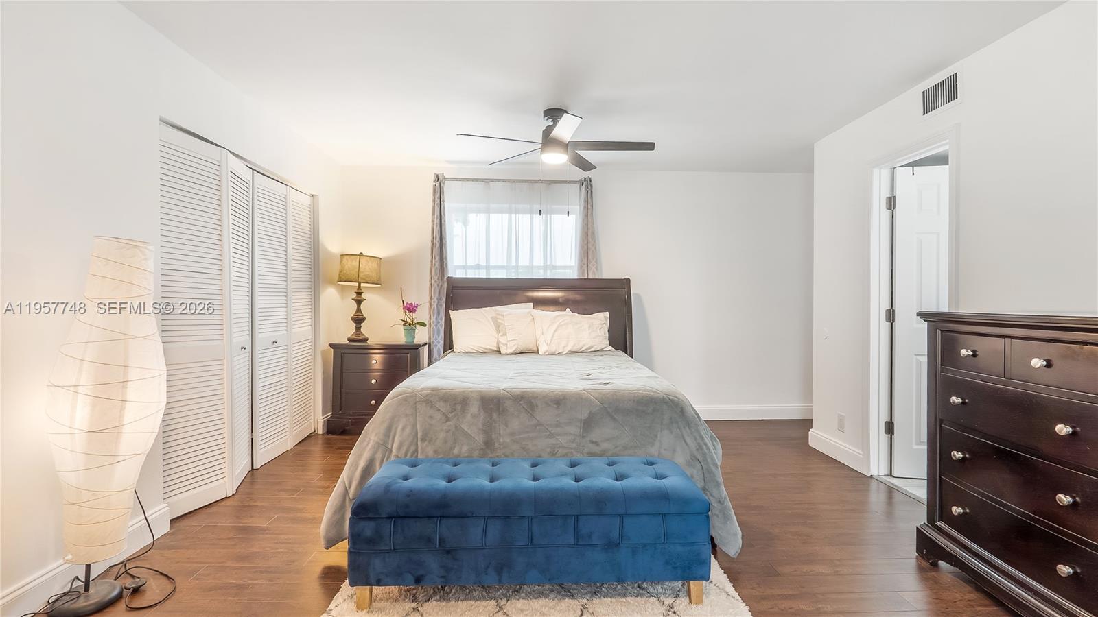 KIMBERLY LAKE VILLAS - Residential