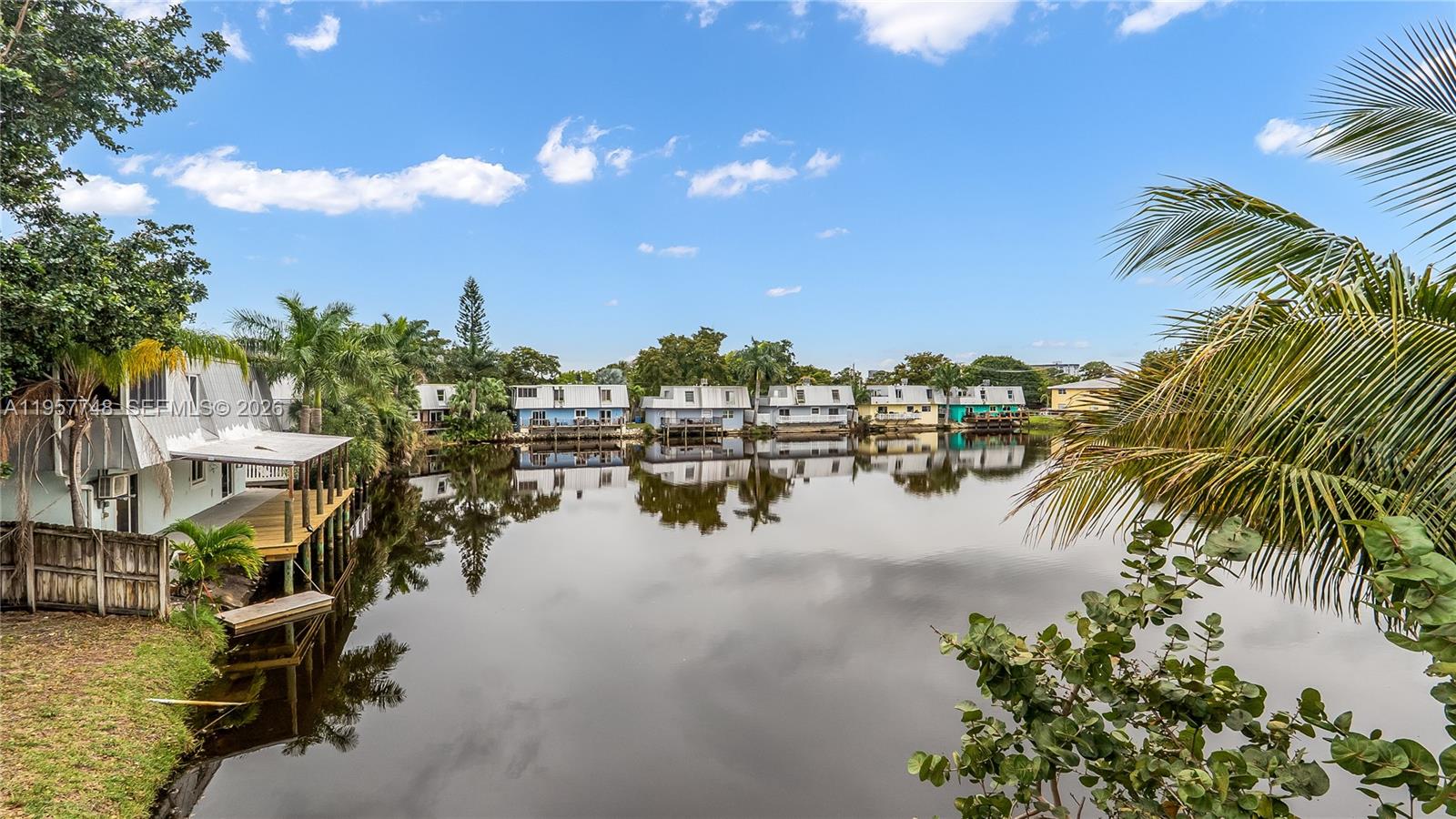 KIMBERLY LAKE VILLAS - Residential