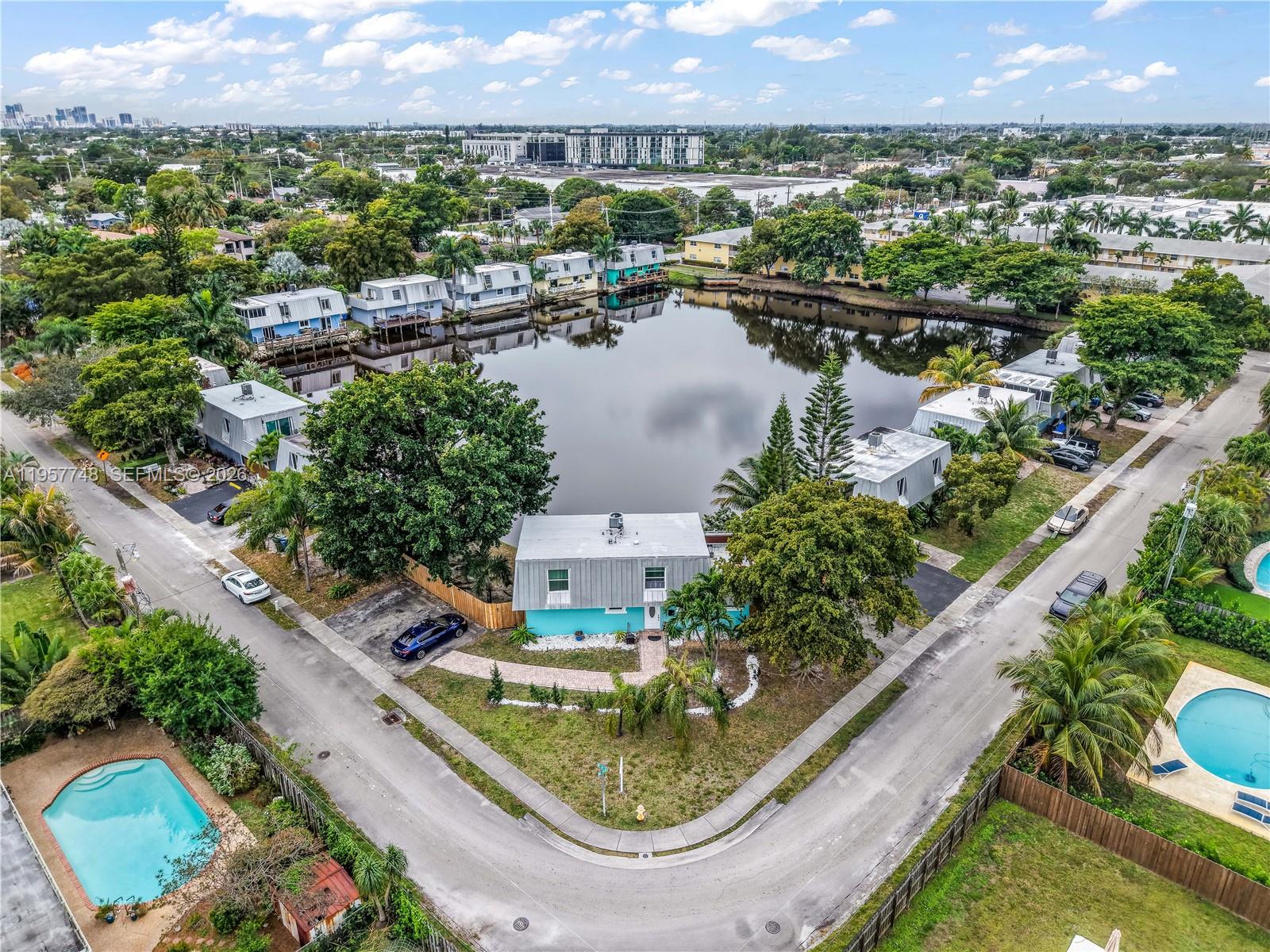 KIMBERLY LAKE VILLAS - Residential