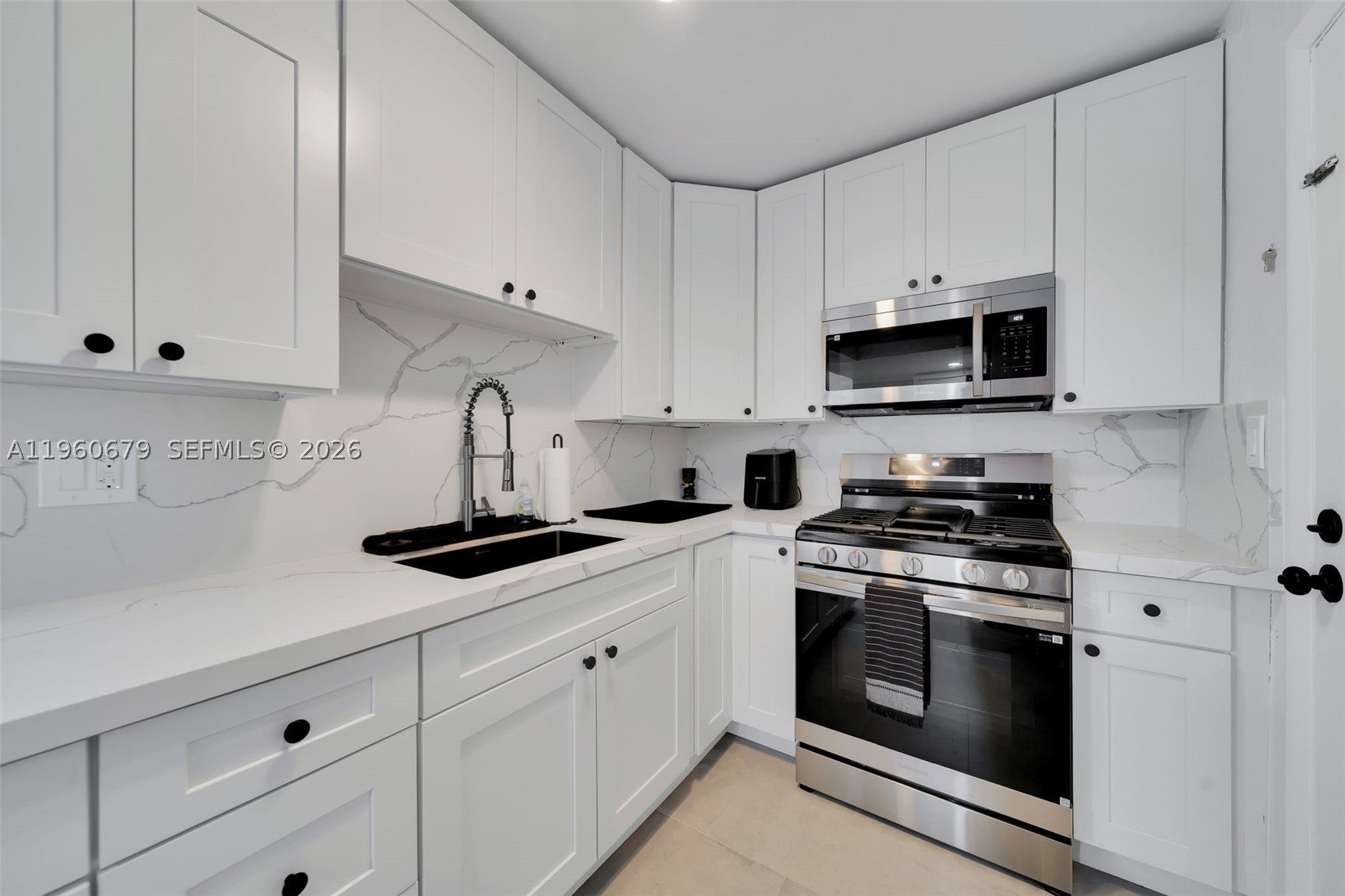 6900 N Kendall Dr A303, Pinecrest FL 33156