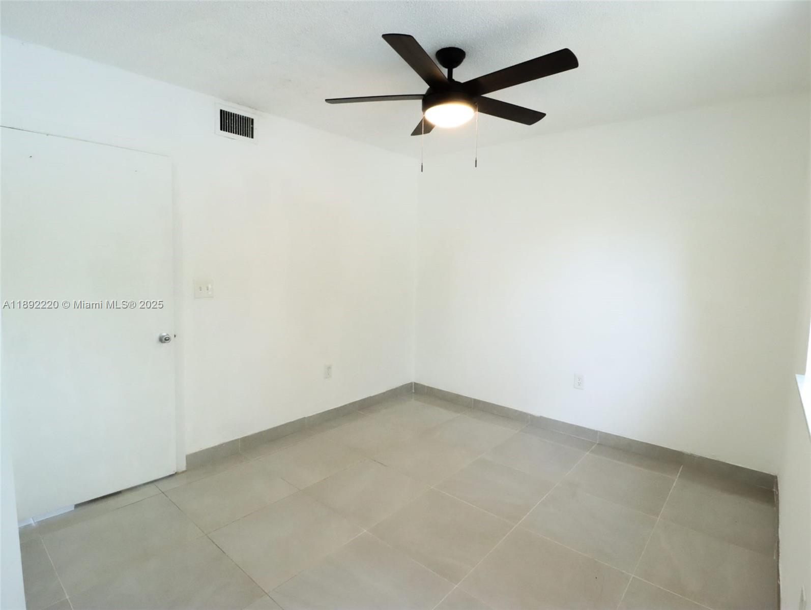 FOREST GREEN CONDO - Residential