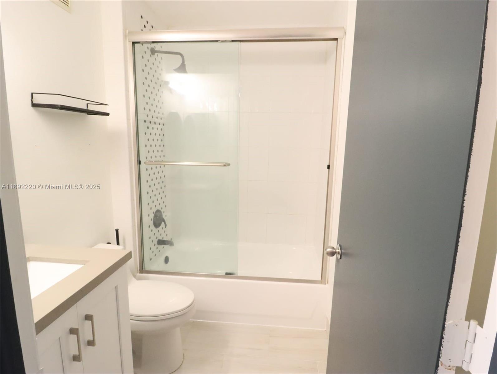 FOREST GREEN CONDO - Residential