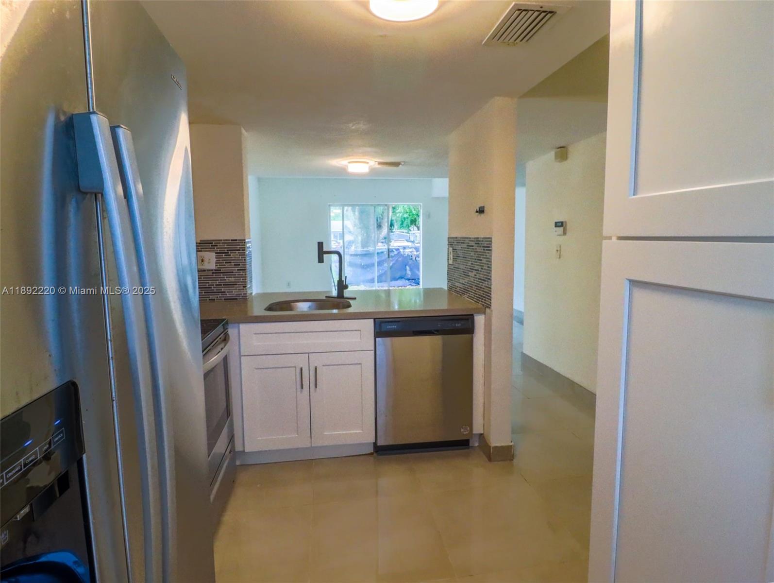 FOREST GREEN CONDO - Residential