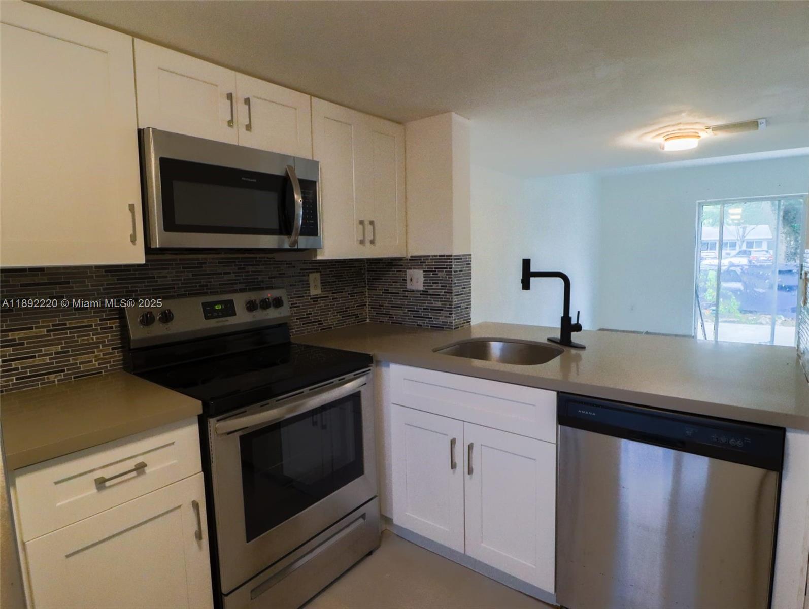 FOREST GREEN CONDO - Residential