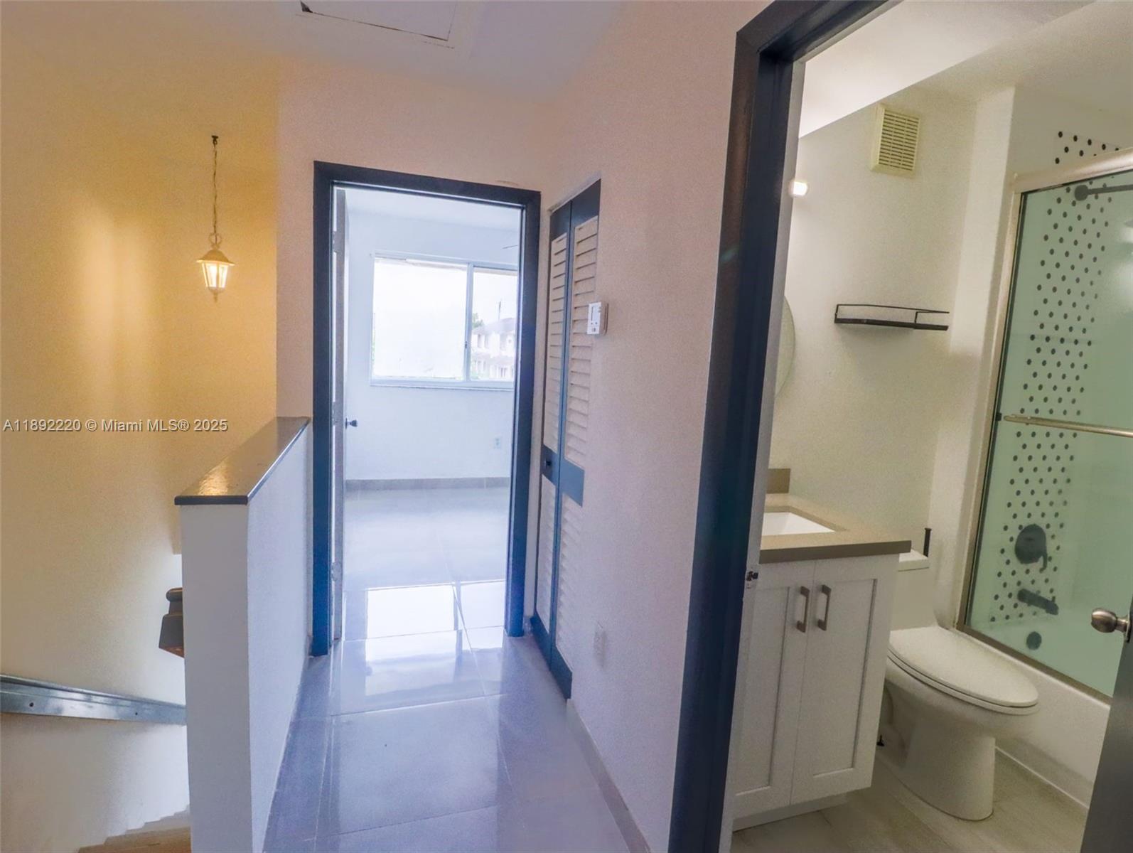 FOREST GREEN CONDO - Residential