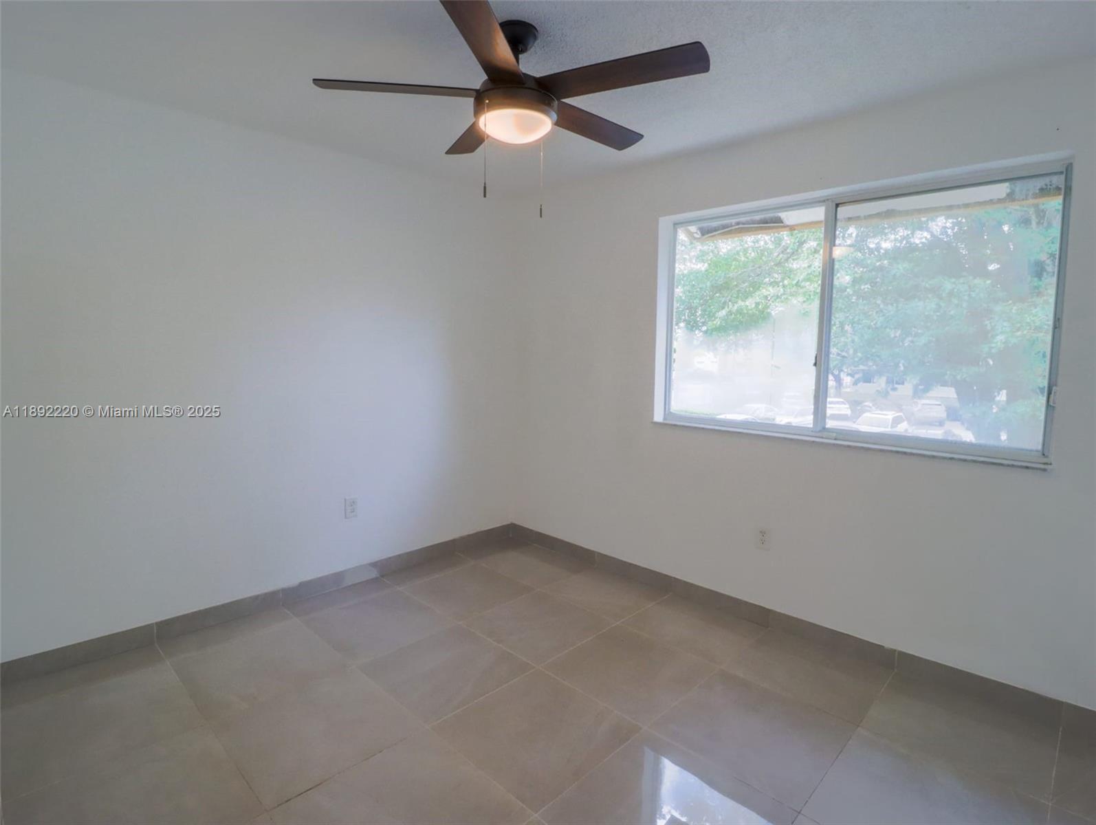FOREST GREEN CONDO - Residential