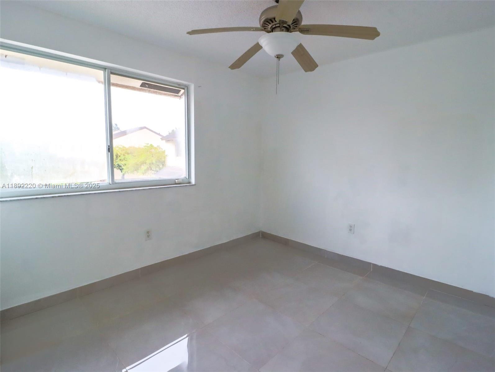 FOREST GREEN CONDO - Residential