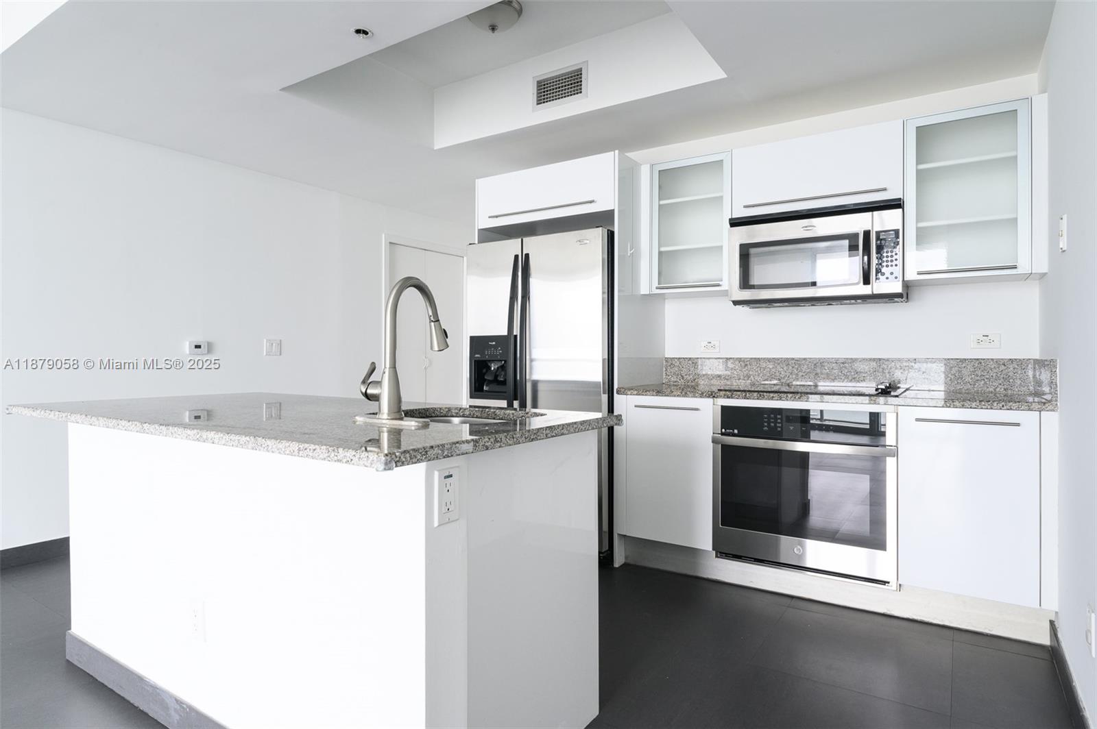 888 Biscayne Blvd 3406