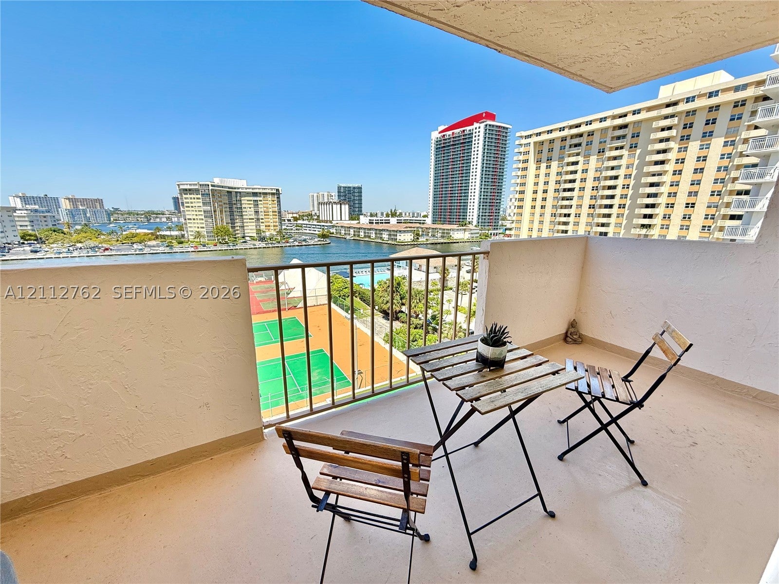 1865 S Ocean Dr 8I