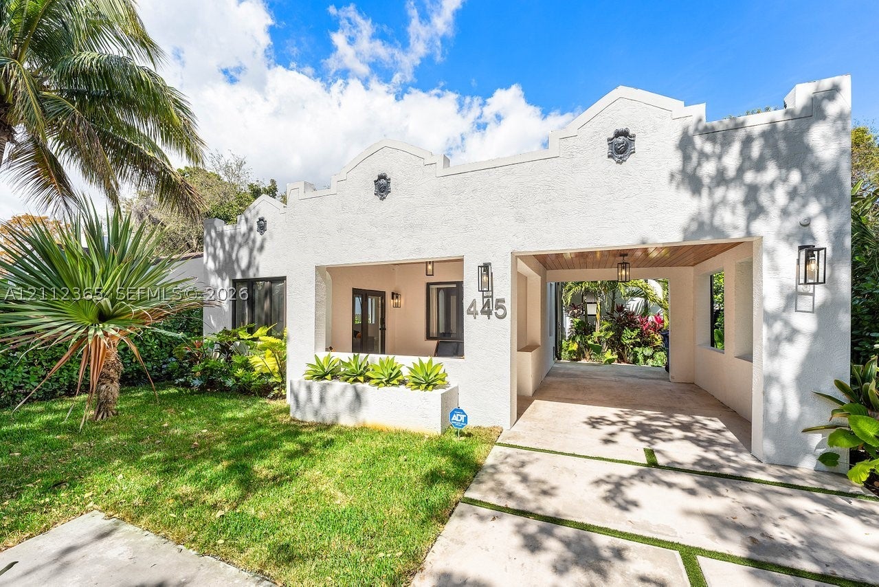 445 NE 76th St