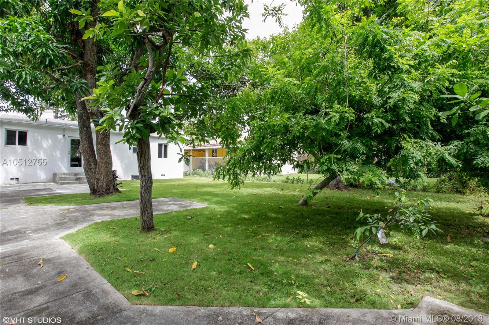 BRICKELL ESTATES - Residential