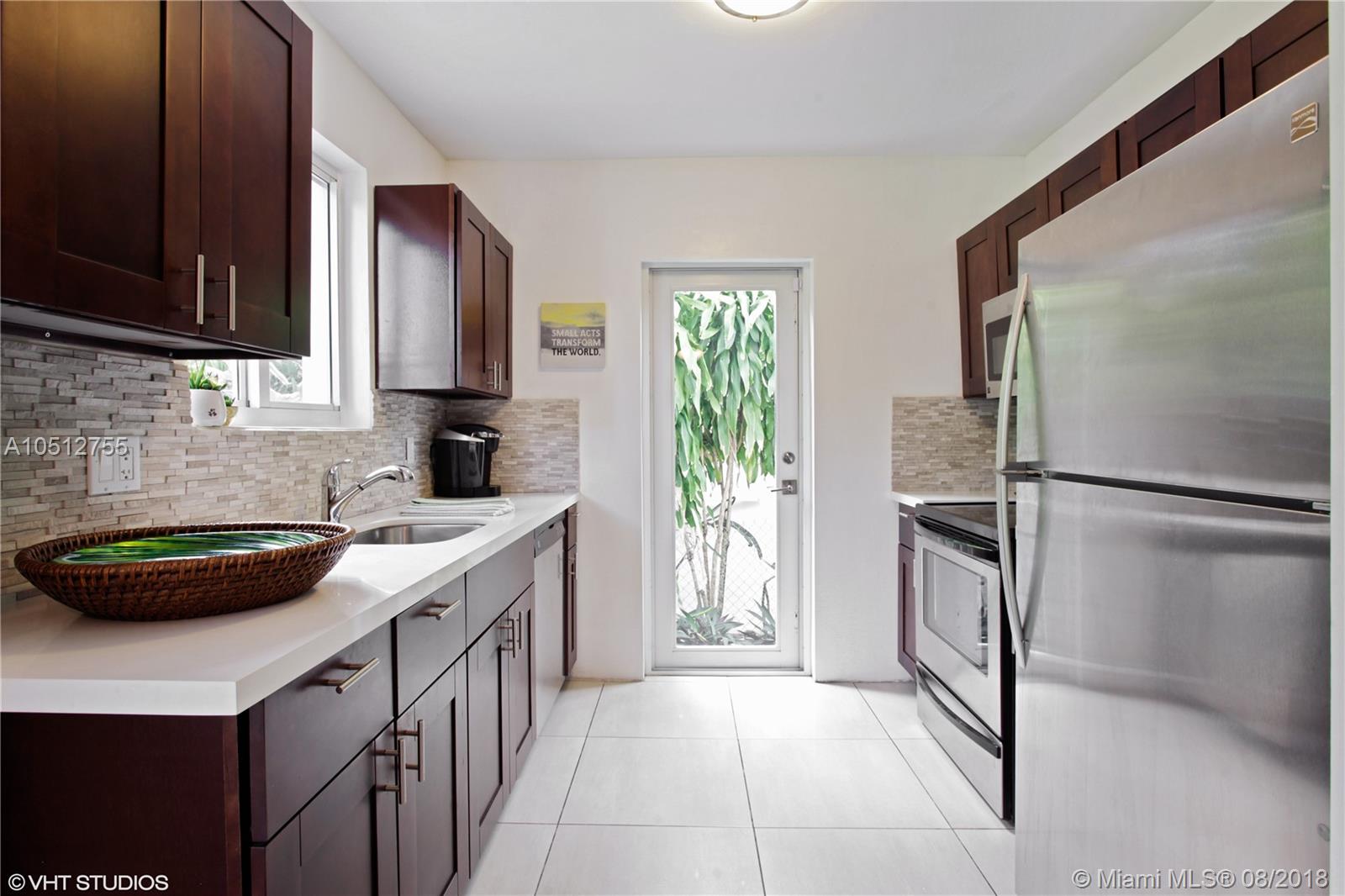 BRICKELL ESTATES - Residential