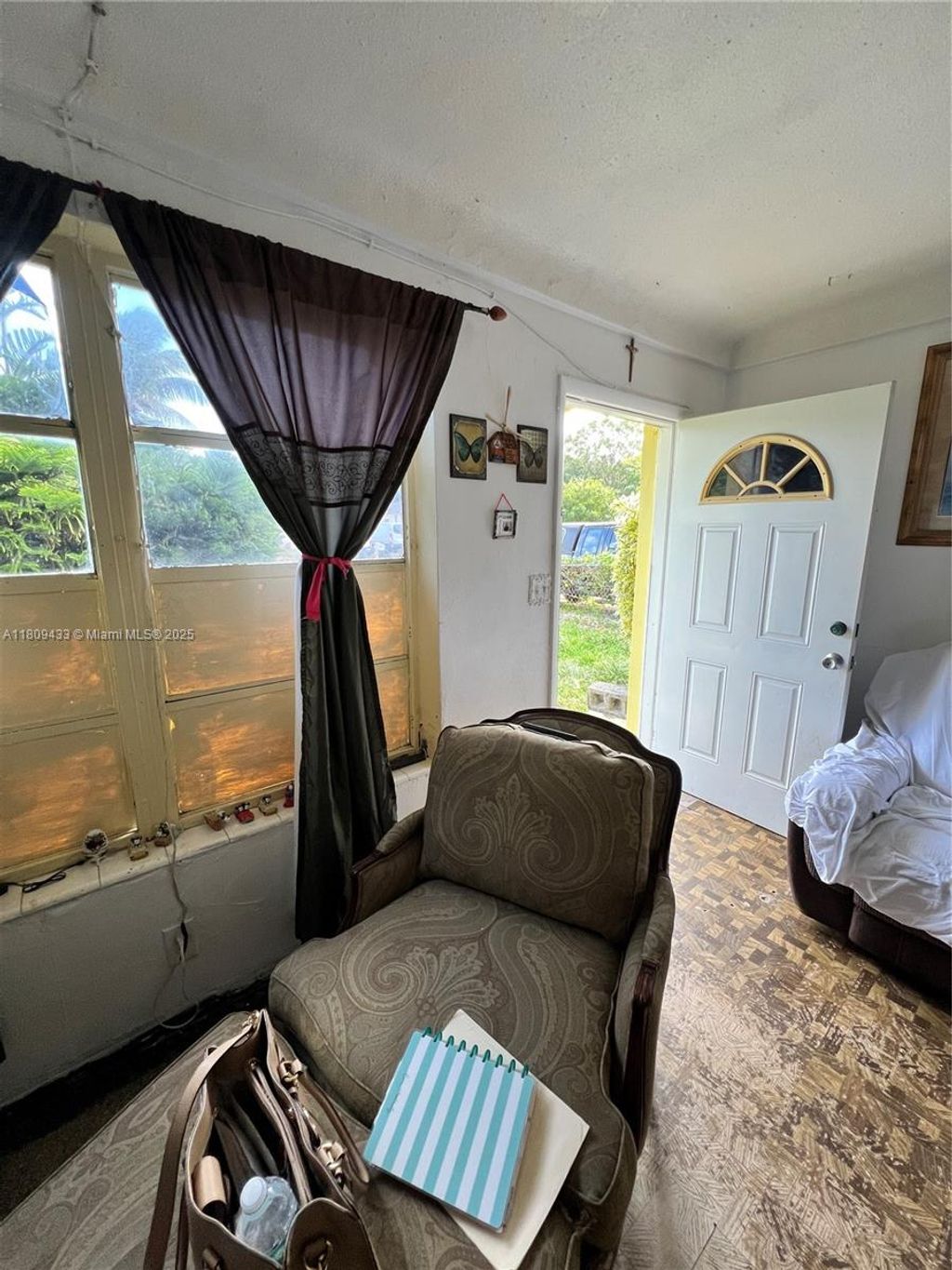 Photo of 7821 NW 30 Street, Davie, FL 33024 (MLS # A11809433)